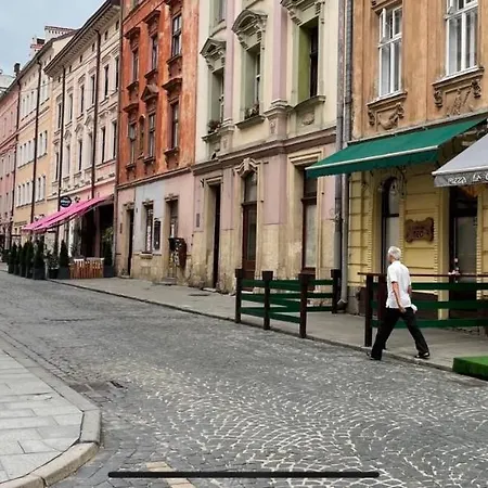 вірменська 8 Lejlighed Lviv