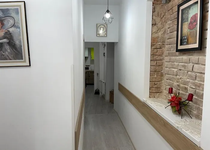 вірменська 8 Апартаменты